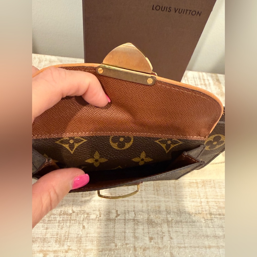 Louis Vuitton Monogram Astrid Long Wallet with Box & Dustbag - Picture 4 of 14